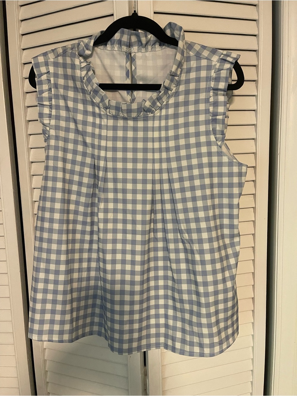 SHEIN Light Blue & White Gingham Ruffle-Neck Camisole